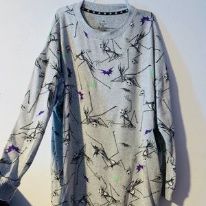 NWT NIGHTMARE BEFORE XMAS SLEEP SHIRT/SWEATER 💀🖤